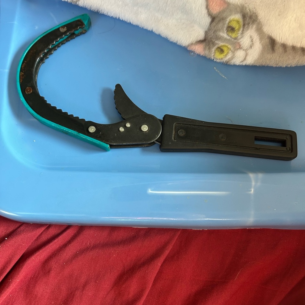 OIL FILTER REMOVAL TOOL WRENCH GRIP